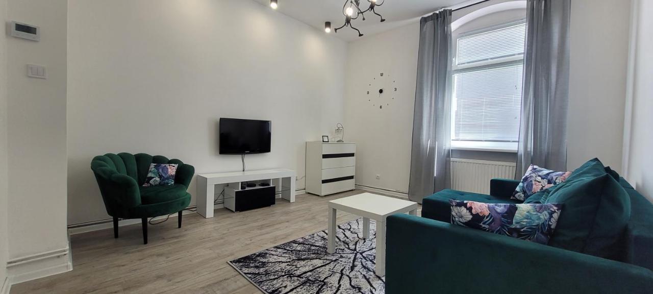 Apartament Citystation Валбжих Экстерьер фото